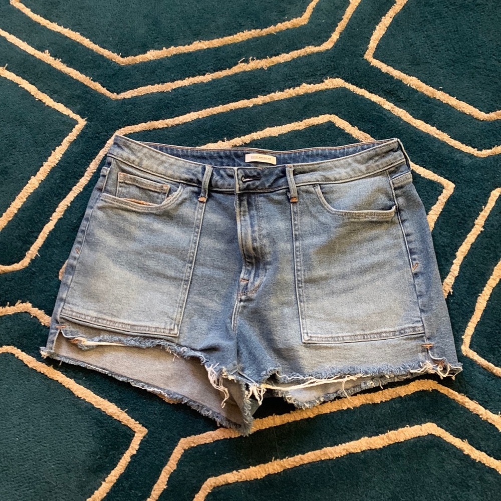 Good American jean shorts